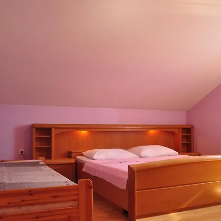 Apartamento Kralj *