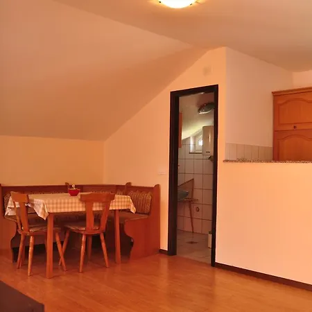 Kralj Apartmán Privlaka (Zadar)