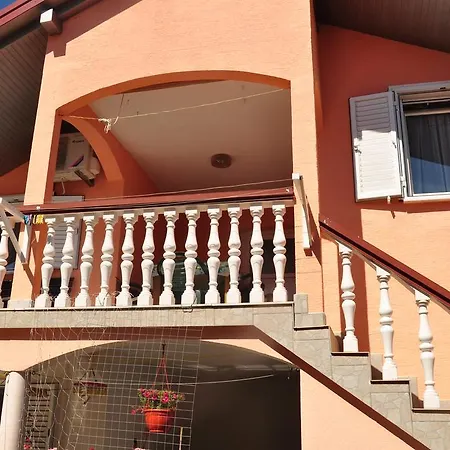 Kralj Apartmán *
